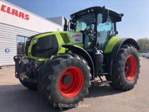 AXION 830 Farm Tractors