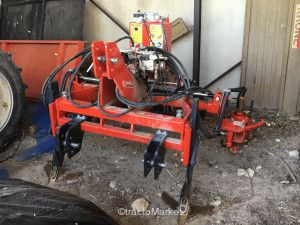 CADRE PORTE OUTIL INTERCEPT Tractor-mounted sprayer