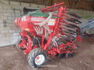 SEMOIR GASPARDO PINTA 450 Farm Tractors