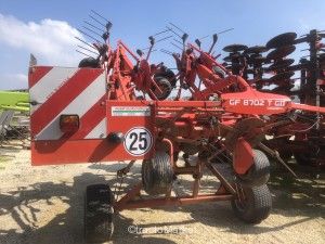 FANEUSE GF 8702 Farm Tractors
