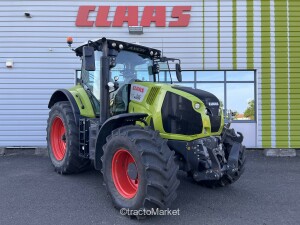 AXION 840 CEBIS Pick-Up for Self-Propelled Forage Harvester