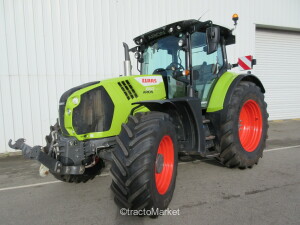ARION 660 CMATIC CONCEPT Silage facer bucket
