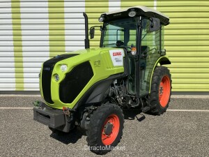 NEXOS 210 VE ISC TWIN Self-Propelled Forage Harvester