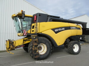 NEW HOLLAND CX 860 Self-Propelled Forage Harvester