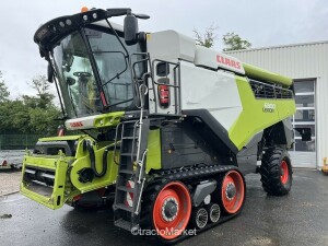 LEXION 6800 TT TRADITION Tracteur agricole