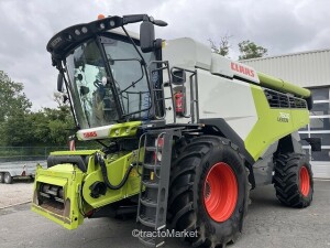 LEXION 7600 TRADITION Combine harvester