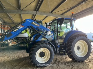 T5.110+ CHARGEUR T410 Self-Propelled Forage Harvester