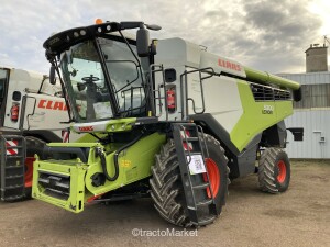 LEXION 5300 OFFRES EXCLUSIVES Combine harvester