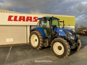 TRACTEUR NH T5-120 T4F Tractors