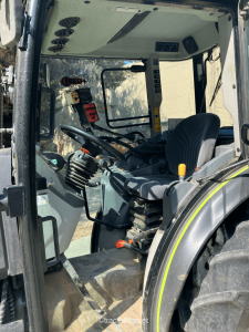 NEXOS 230 VE CABINE Mower