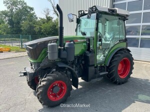 211 VARIO PROFI Tractors
