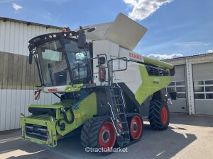 LEXION 7500 TT Forage wagon - straw shredder