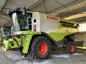 LEXION 740 Mower