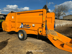 PAILLEUSE BELAIR BRICK 209 Home